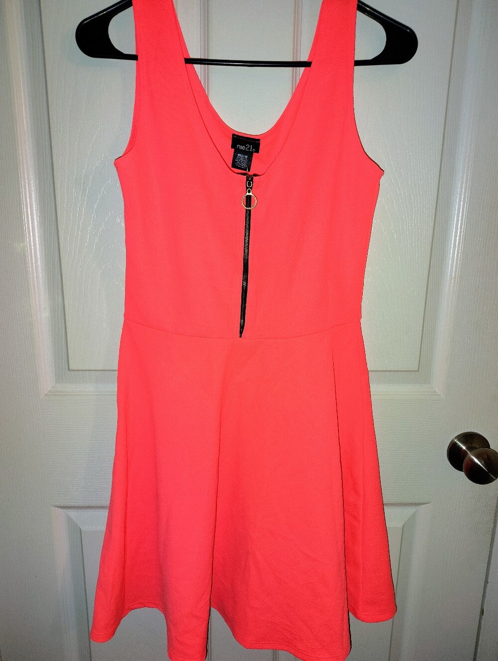 Rue21 Neon Coral Scoop-Neck Skater Dress with Front Zipper Size Medium